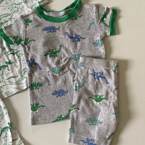 2T Dinosaur Pajama Set - Picture 2 of 9